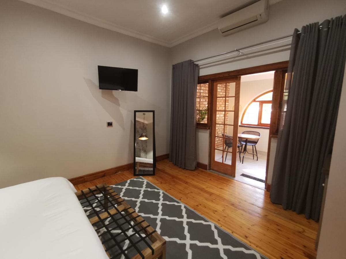 Guest Suites On Connor Bloemfontein Dış mekan fotoğraf
