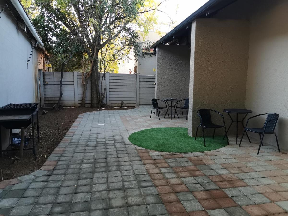 Guest Suites On Connor Bloemfontein Dış mekan fotoğraf