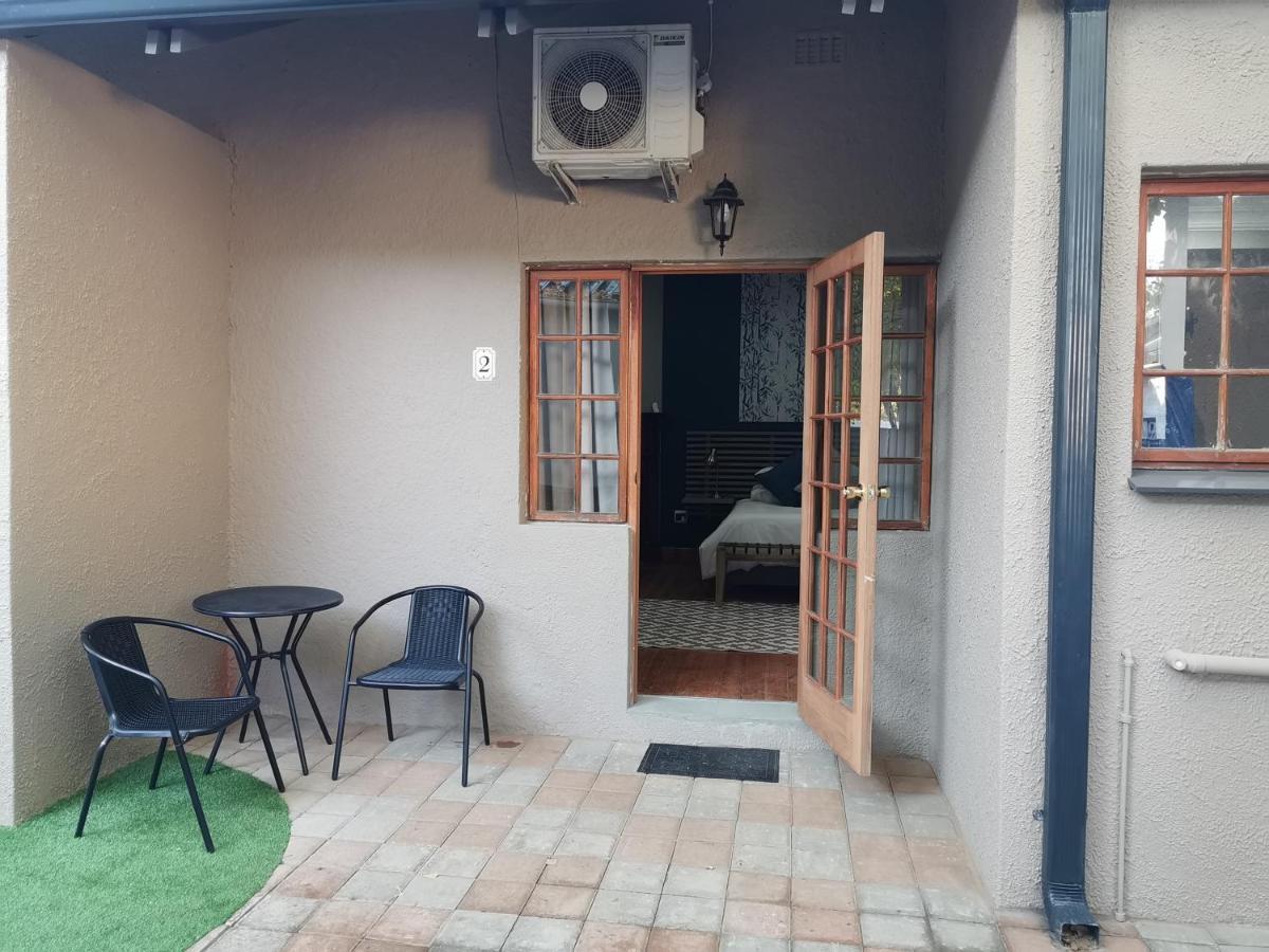 Guest Suites On Connor Bloemfontein Dış mekan fotoğraf